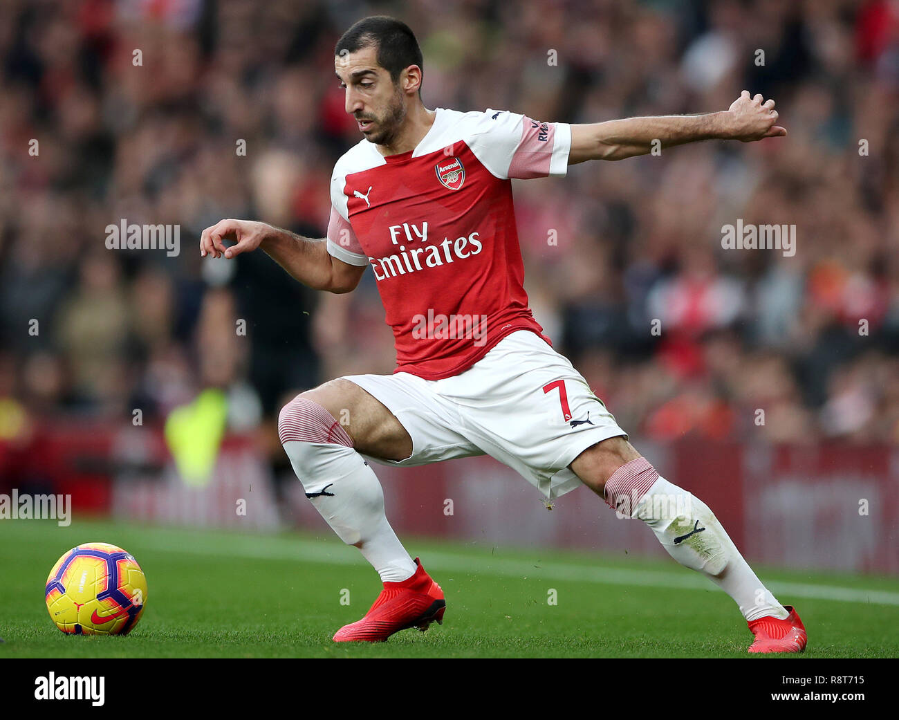 Arsenal's Henrikh Mkhitaryan Stock Photo - Alamy