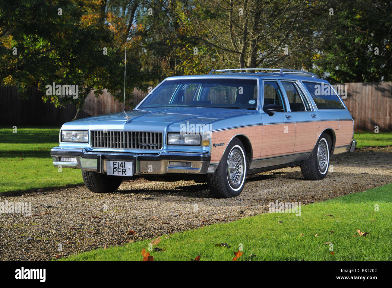 1986 Chevrolet Caprice 'Woody' station wagon, wood trimmed American family  estate car Stock Photo - Alamy