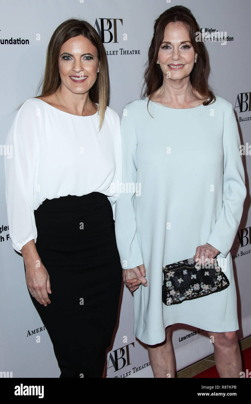 Beverly Hills, United States. 17th Dec, 2018. BEVERLY HILLS, LOS ANGELES, CA, USA - DECEMBER 17: Daniella Peters and actress Lesley Ann Warren arrive at the American Ballet Theatre's Annual Holiday Benefit 2018 held at The Beverly Hilton Hotel on December 17, 2018 in Beverly Hills, Los Angeles, California, United States. (Photo by Xavier Collin/Image Press Agency) Credit: Image Press Agency/Alamy Live News Stock Photo