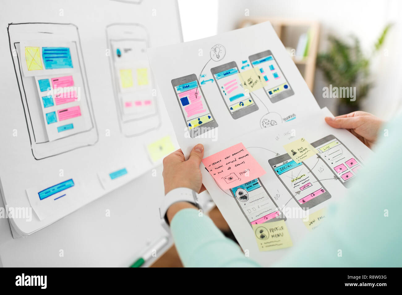 Ux ui designer hi-res stock photography and images - Alamy
