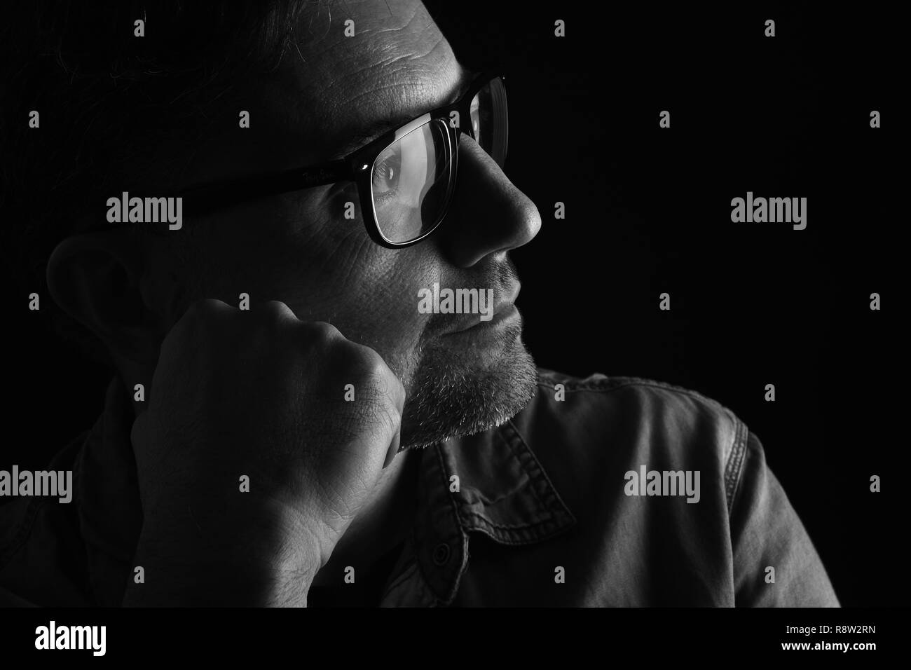 black and white portrait of a man smiling Stock Photo - Alamy