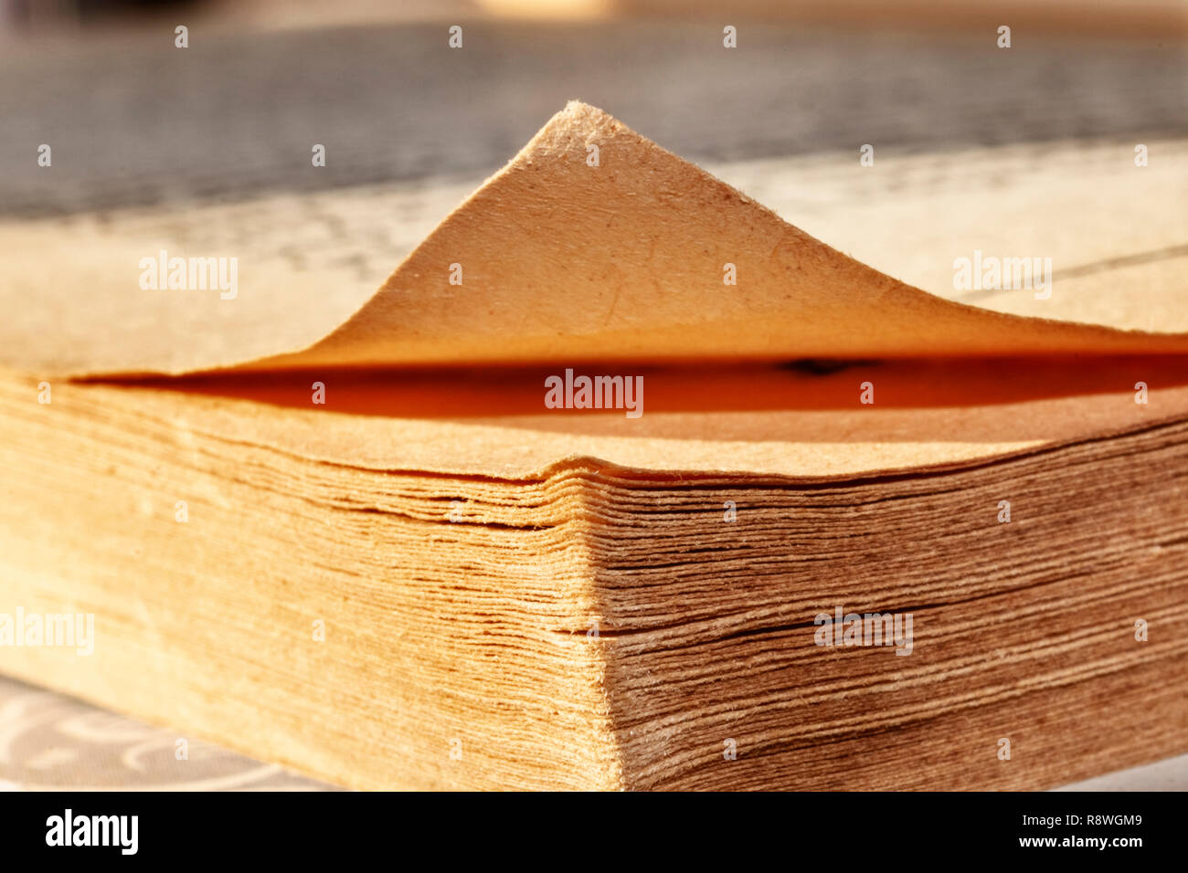 Book paper hi-res stock photography and images - Alamy