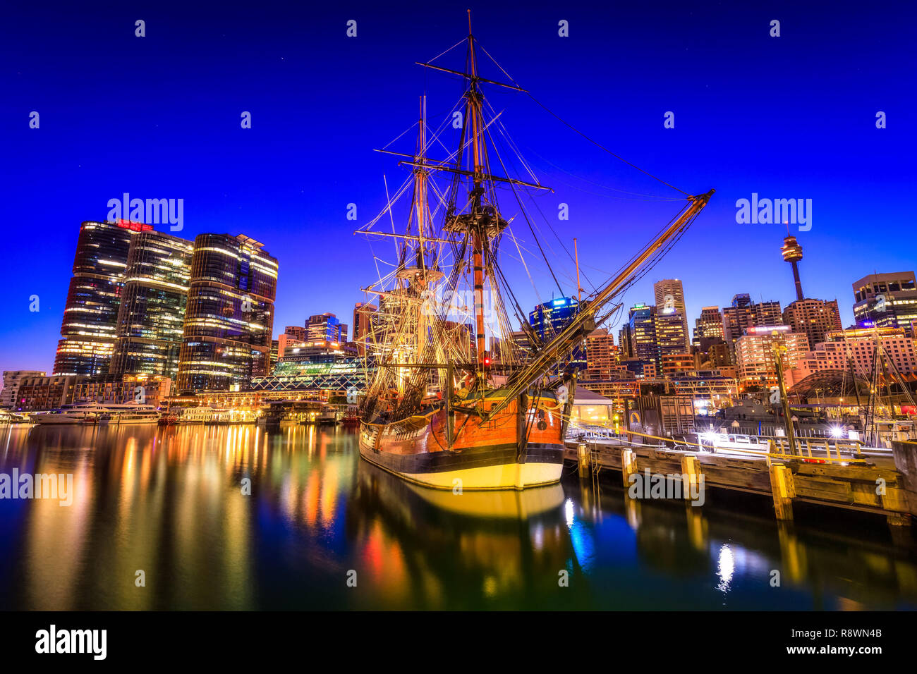 Darling Harbour Sailing Boat, Sydney Stock Photo Alamy