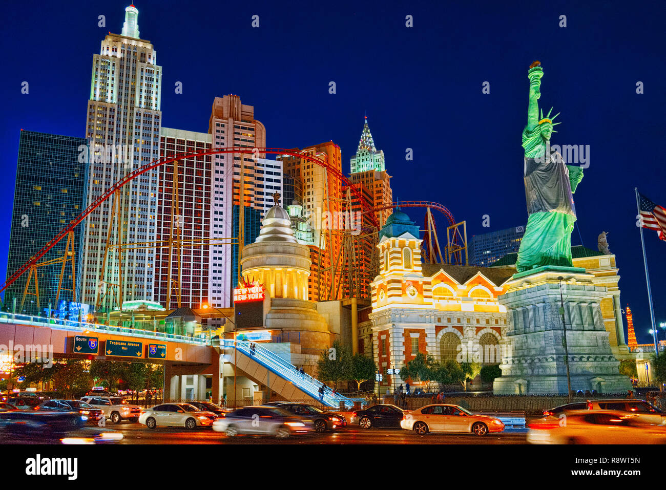 Las Vegas, Nevada, USA - September 15, 2018: Main street of Las Vegas-is  the Strip in evening time. Casino, hotel and resort- New York Stock Photo -  Alamy