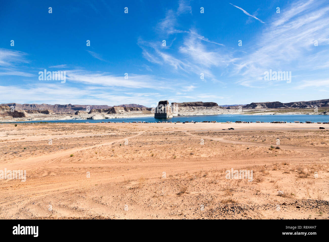 Lake Powell is a reservoir on the Colorado River, straddling the border between Utah and Arizona, United States. Most of Lake Powell is located in Uta Stock Photo