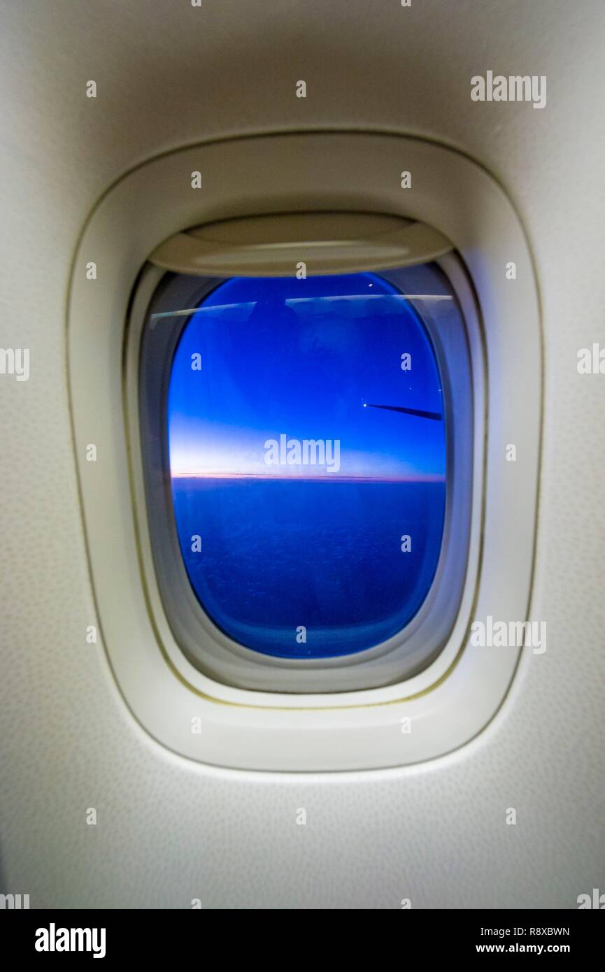 Porthole of the airplane hires stock photography and images Alamy