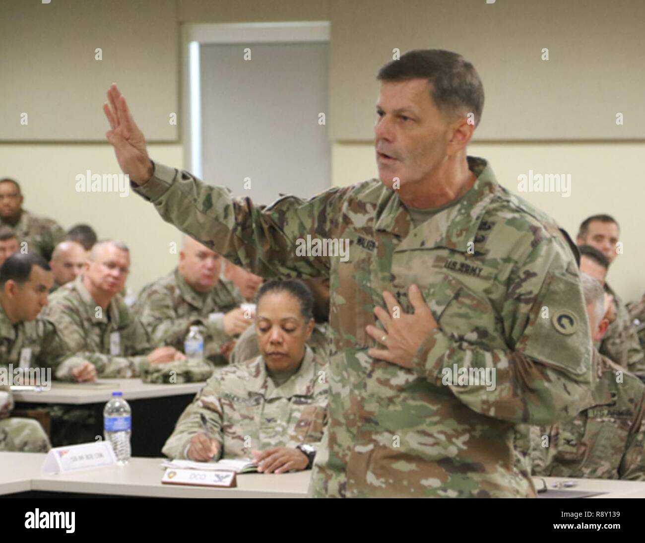 Maj. Gen. Flem B. 'Donnie' Walker, 1st Theater Sustainment Command, speaks to Soldiers of the 184th Sustainment Command, Mississippi Army National Guard, at Fort Hood, Texas. The 184th will be serving as forward command post for 1st TSC in Kuwait. Stock Photo