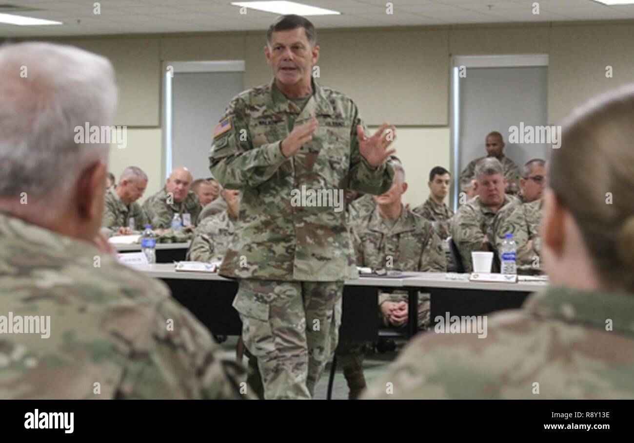 Maj. Gen. Flem B. 'Donnie' Walker, 1st Theater Sustainment Command, speaks to Soldiers of the 184th Sustainment Command, Mississippi Army National Guard at Fort Hood, Texas. The 184th SC will be serving as forward command post for 1st TSC in Kuwait. Stock Photo