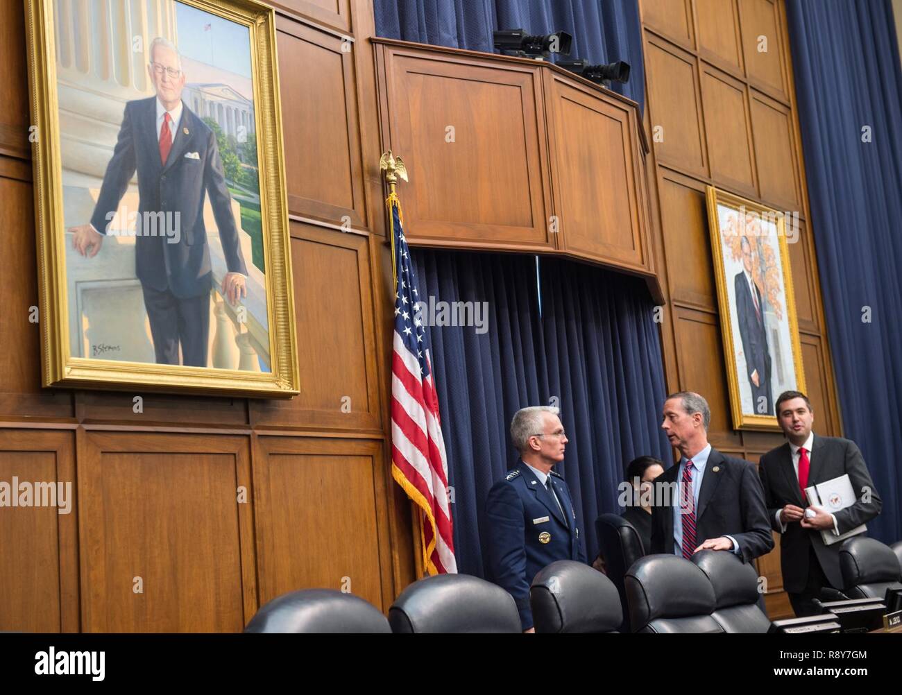 U.S. Air Force Gen. Selva, Vice Chairman of the Joint Chiefs of Staff, speaks with U.S. Rep. Mac Thornberry, Chairman of the House Armed Services Committee (HASC), after a HASC hearing on Capitol Hill, March 7, 2017. Gen. Selva, testified alongside U.S. Air Force Gen. John E. Hyten, commander of U.S. Strategic Command; U.S. Navy Adm. Bill Moran, Vice Chief of Naval Operations; and U.S. Air Force Vice Chief of Staff Gen. Stephen Wilson. They spoke about the continuing relevance of U.S. nuclear forces for our national security and the steps the Joint Force is taking to modernize and replace them Stock Photo