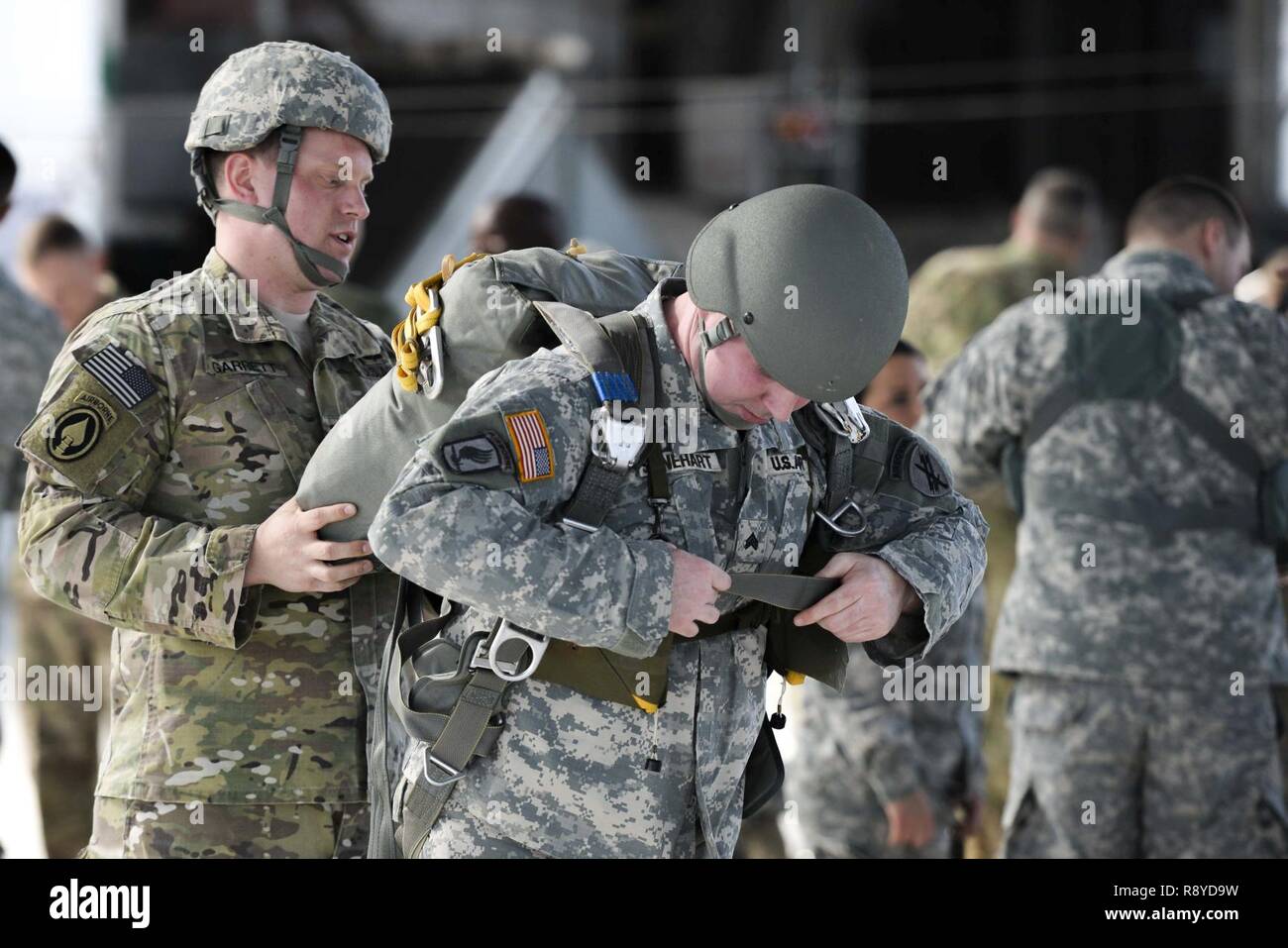 412th civil affairs battalion airborne hi-res stock photography and ...