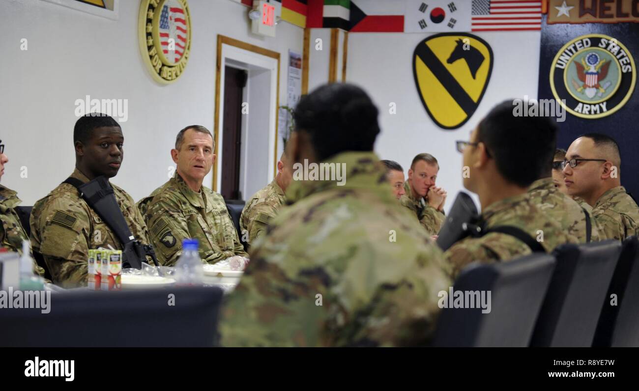 BAGRAM AIRFIELD, Afghanistan (Mar. 15, 2017) - U.S. Army Maj. Gen. William Hickman, U.S. Army Central deputy commanding general for operations,  has breakfast with Soldiers to listen and discuss their mission and any concerns.  Hickman talked with them about their careers and well-being, our mission in Afghanistan, the the future of the Army. Stock Photo