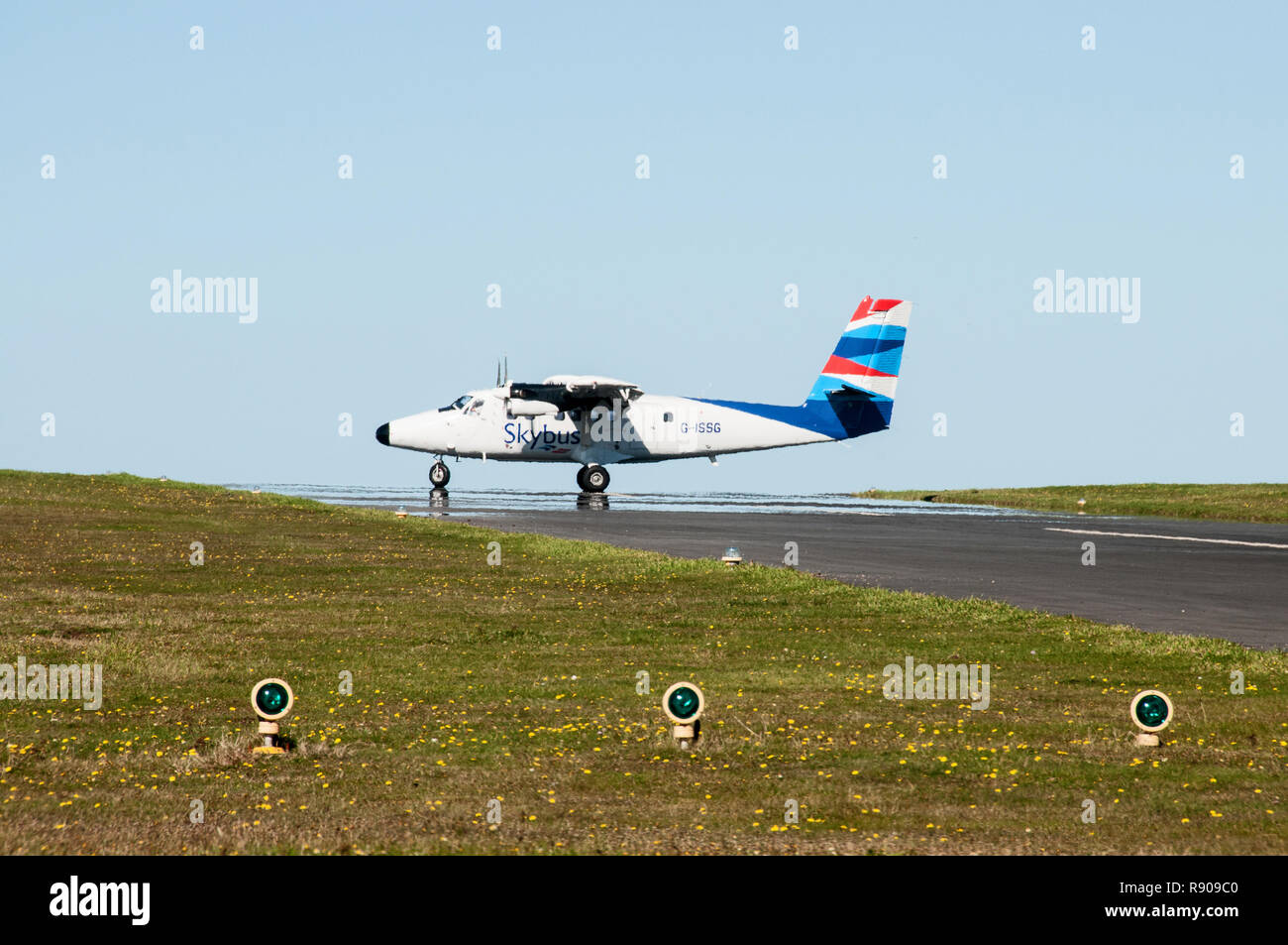 Around the UK - Flying to the Isles of Scilly by Skybus Stock Photo