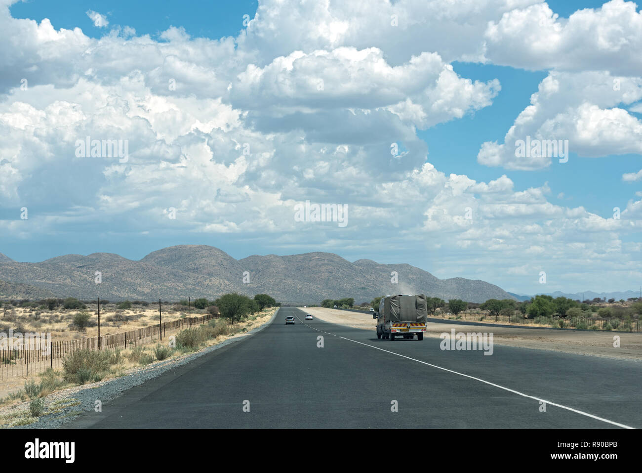 the new motorway a1 (b1) in the north of windhoek, namibia Stock Photo