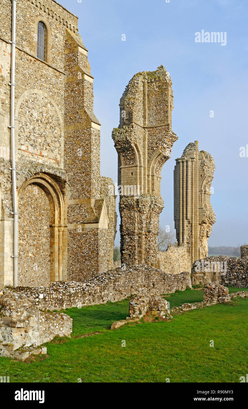 Norfolk ruins church tower england hi-res stock photography and images ...