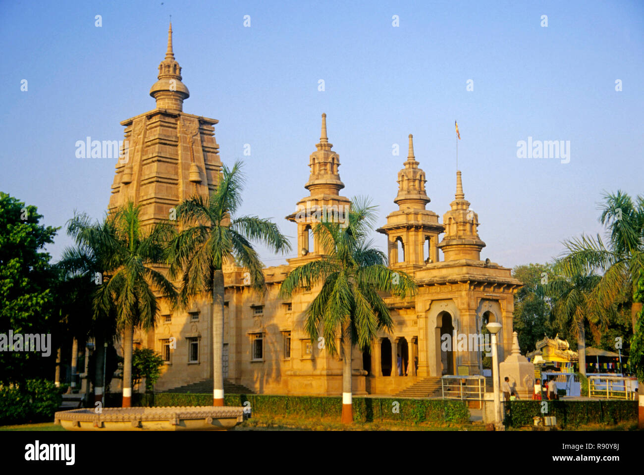 buddhism temple, sarnath, varanasi, uttar pradesh, india Stock Photo