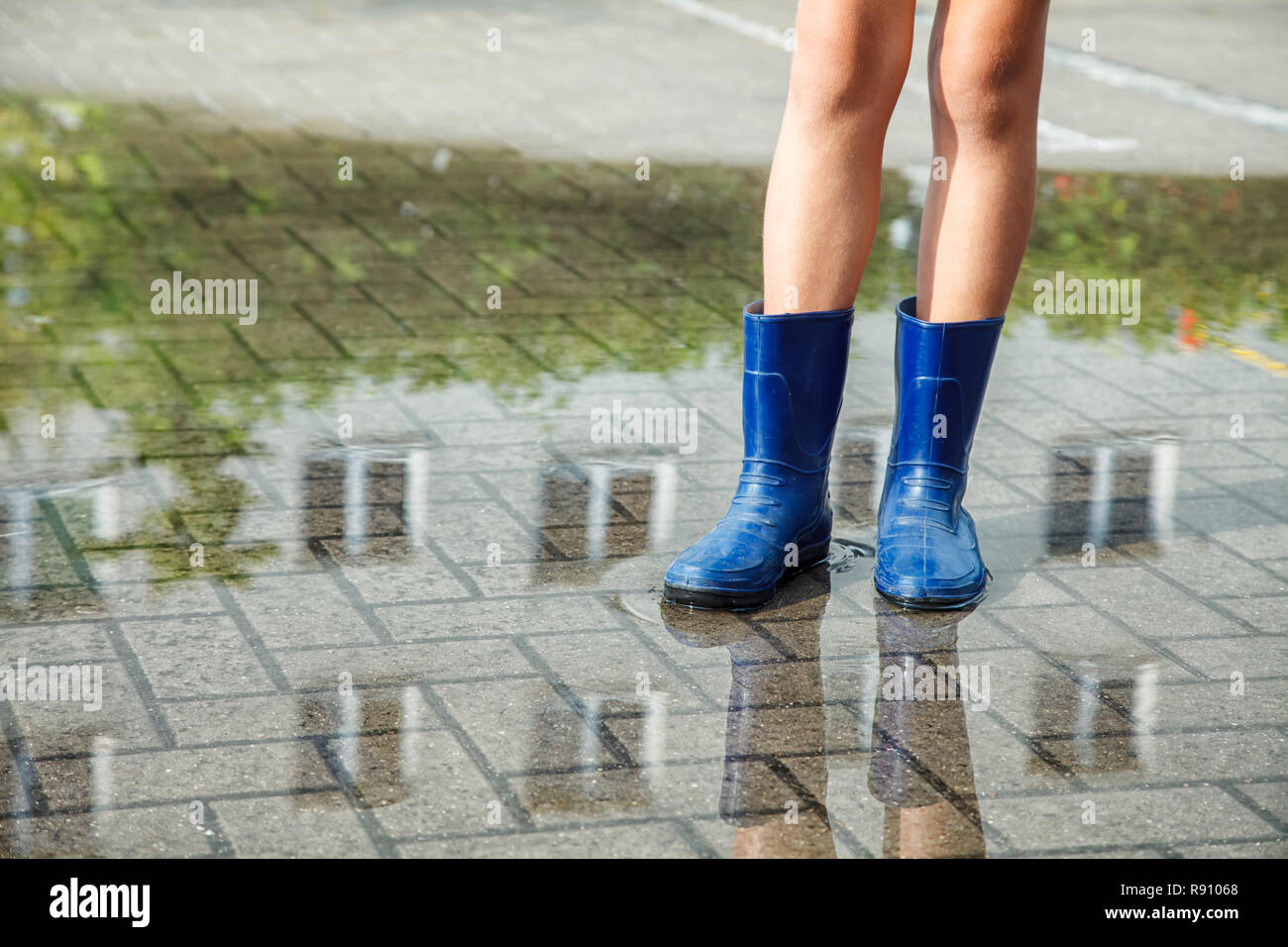 summer rubber boots