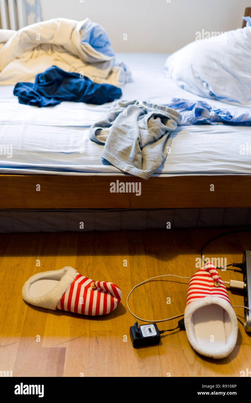 elf bedroom slippers
