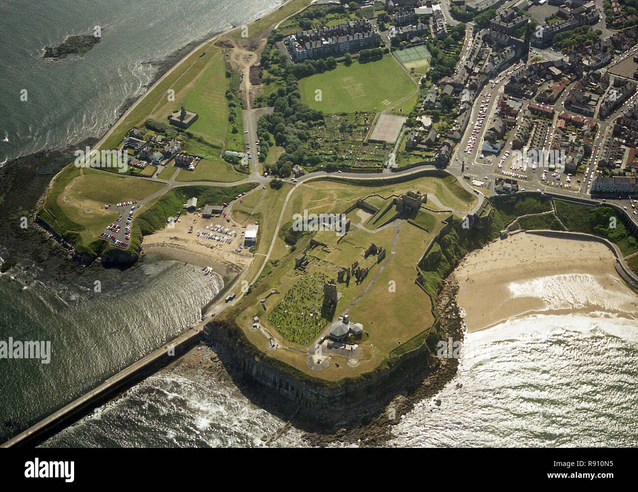 Aerial view tynemouth beach hires stock photography and images Alamy