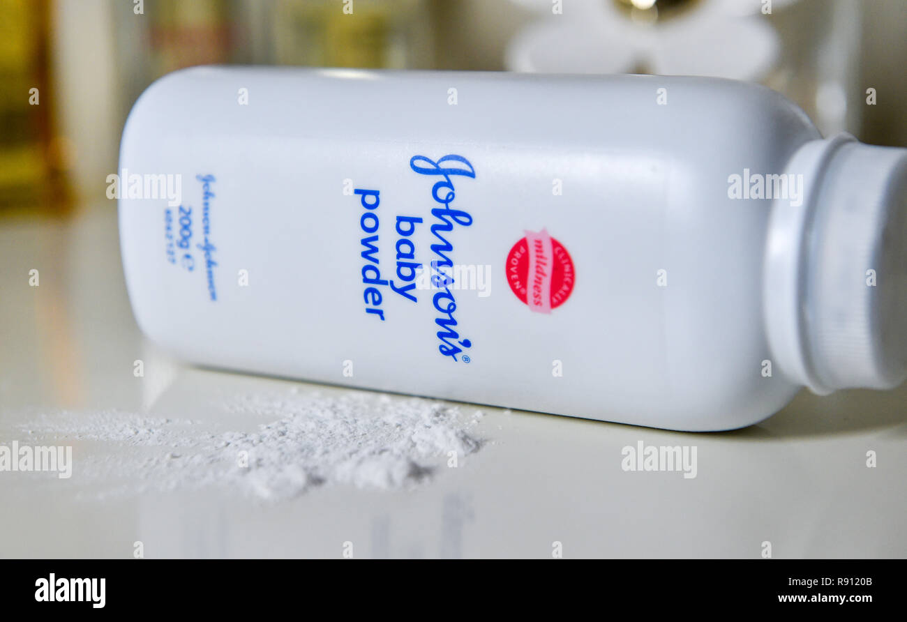 Johnson's baby powder health and beauty talc perfume product often used on babies and children skin Stock Photo