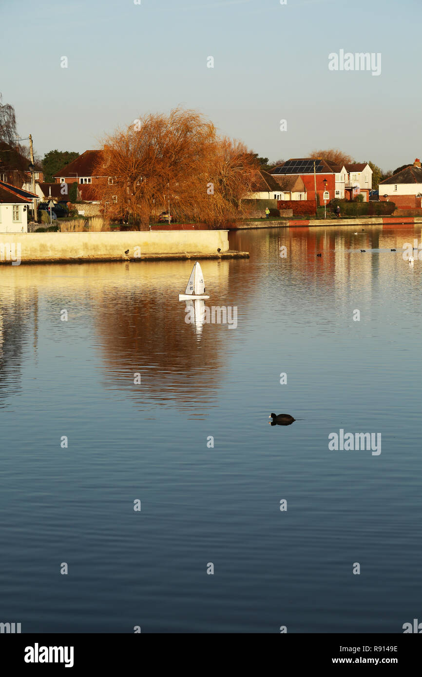 Emsworth mill pond hires stock photography and images Alamy