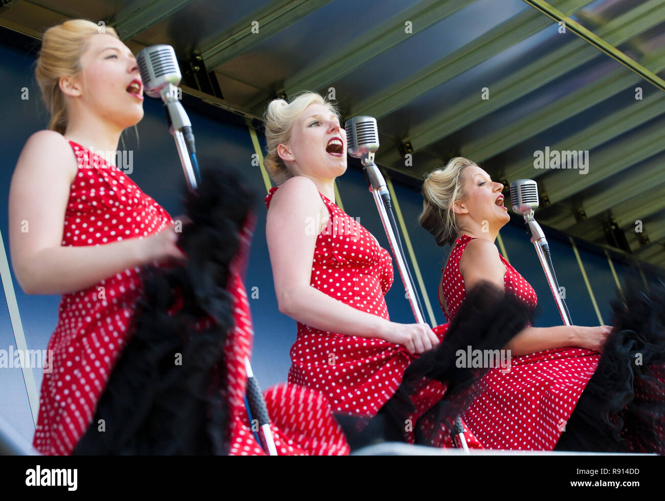 Female 1960's band Memphis Belles performing at SSAFA Armed Forces Day Leighton Buzzard June 2014 Stock Photo