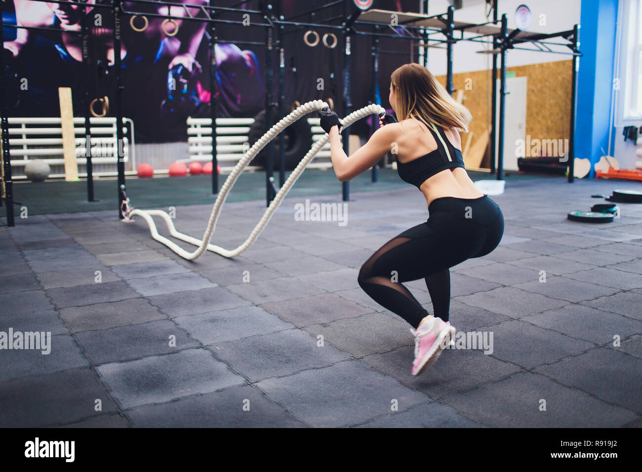 Battle rope workout hi-res stock photography and images - Alamy