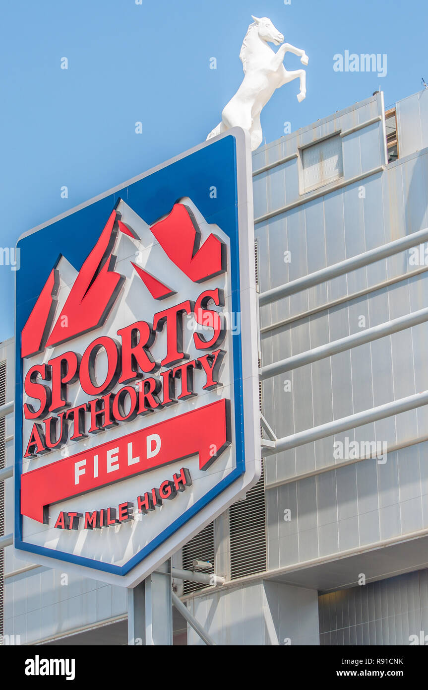 Denver, Colorado - A row of blue seats at Coors Field marks the city of  Denver's mile-high elevation Stock Photo - Alamy