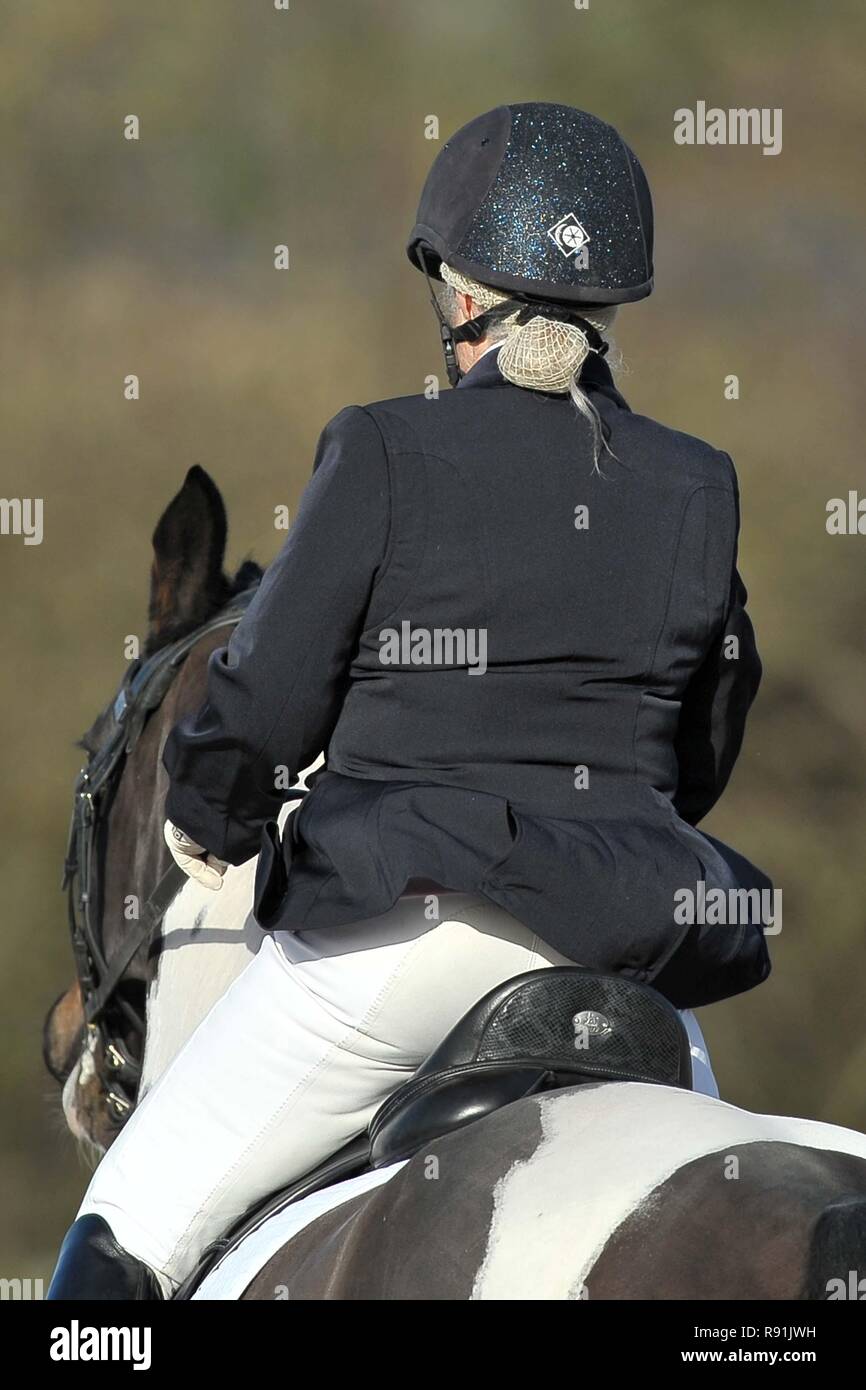 Coloured dressage horse. White numnah. Black glittery Charles Owen