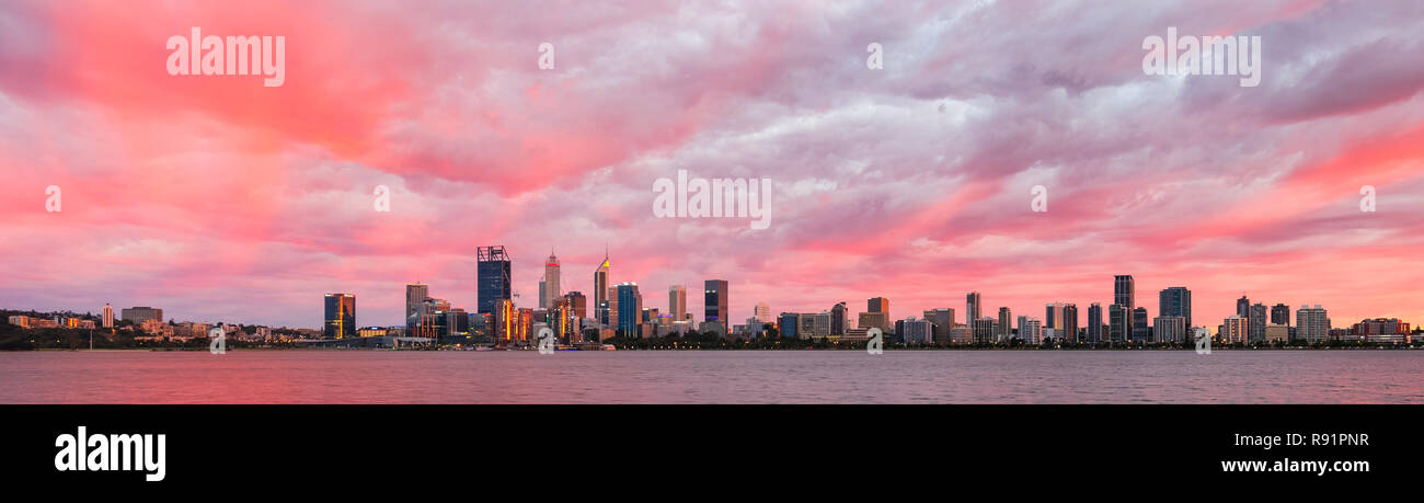 Perth city skyline and the Swan River at sunrise. Perth, Western Australia Stock Photo