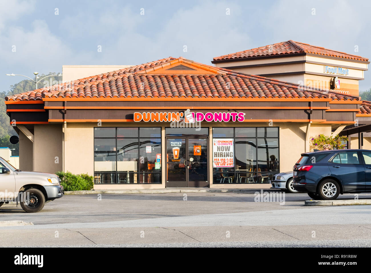 December 17, 2018 Half Moon Bay / CA / USA - Dunkin' Donuts location in Half Moon Bay Stock Photo