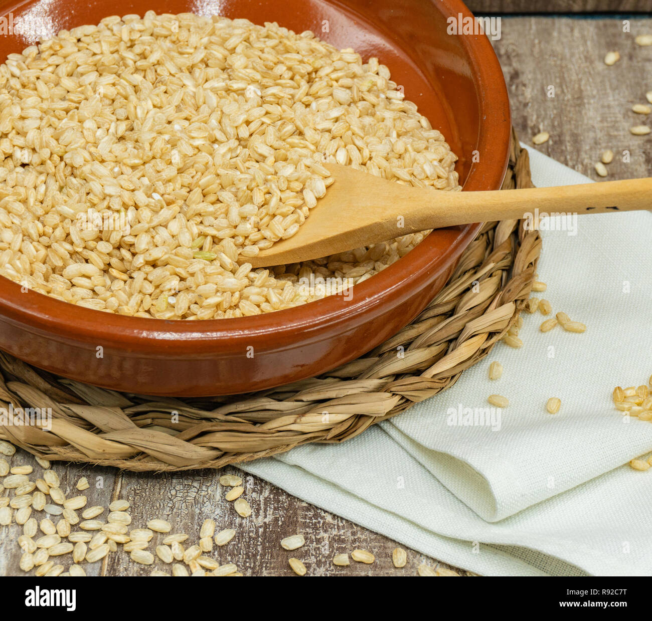 Brown rice contains more protein than white rice.Brown rice is slightly
