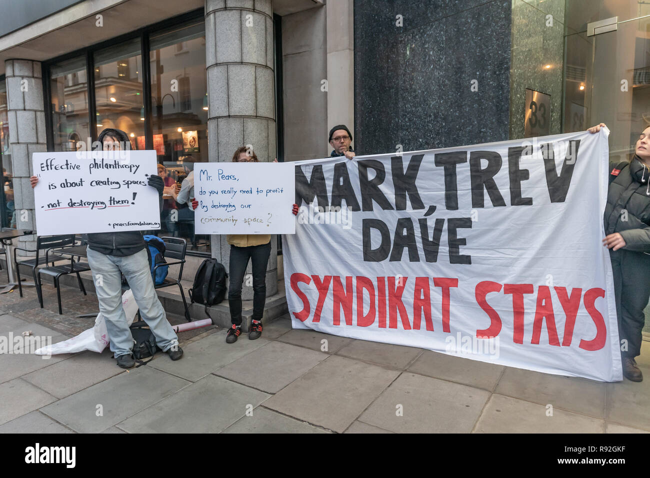 London, UK. 18th December 2018. Berlin community centre and pub Syndikat protested with London Renters Union outside the London offices of their landlord, Global Real Estate Investors Limited, owned by the secretive Pears brothers, Mark, Trev & Dave, three of the richest men in the UK, who through various 'letterbox' companies own around 6200 properties in Berlin, against notice to quit after being open for 33 years in Berlin-Neukölln. Credit: Peter Marshall/Alamy Live News Stock Photo
