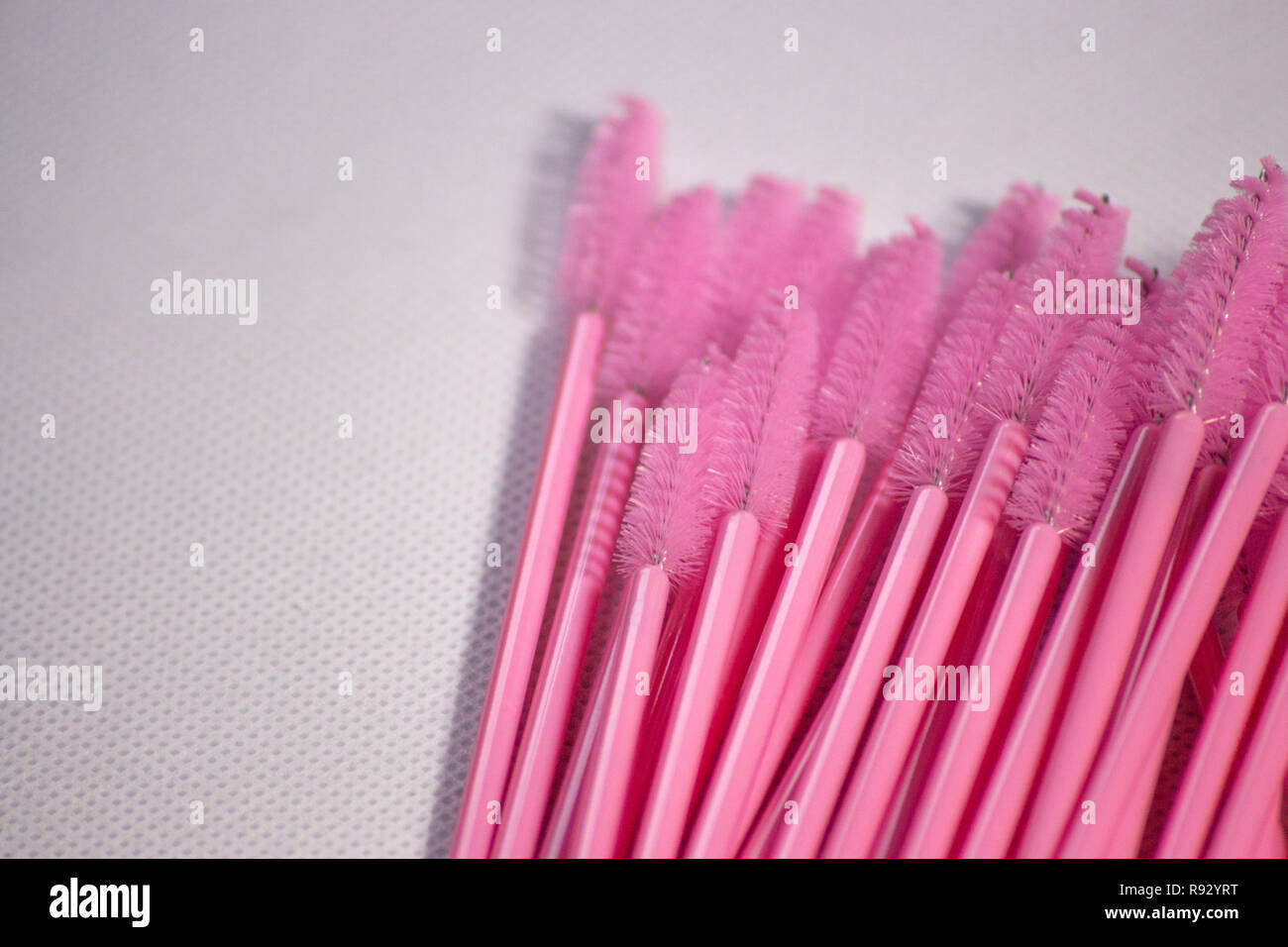 Materials for eyelash extension. Brushes, accessories for eyelash