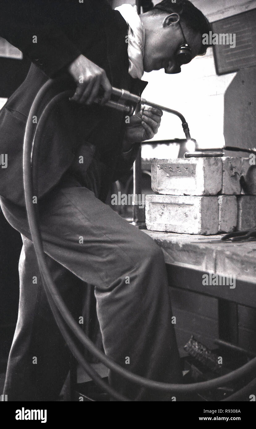 1940s welding man hi-res stock photography and images - Alamy