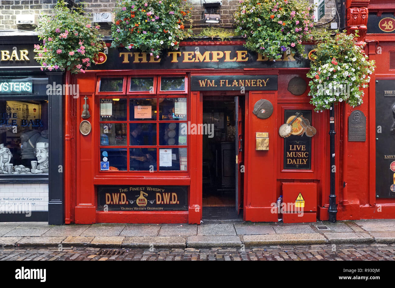 Temple Bar in Dublin, Ireland Stock Photo Alamy