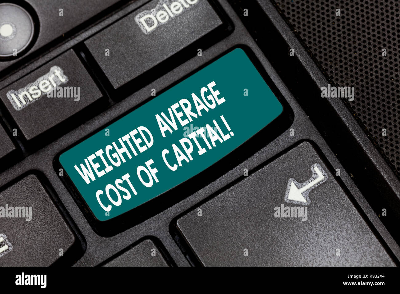 Average cost sale of a keyboard