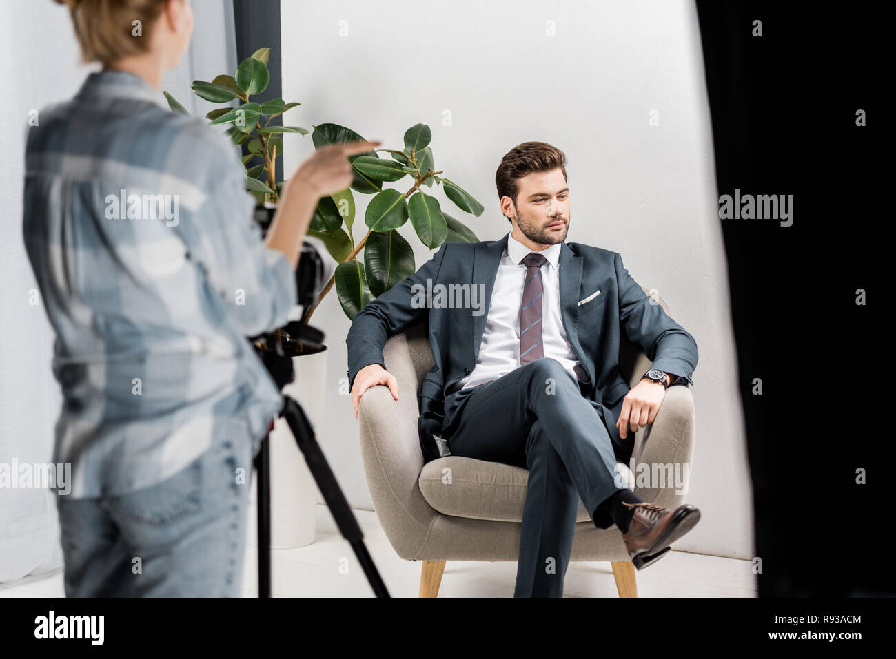Male model backstage hi-res stock photography and images - Alamy