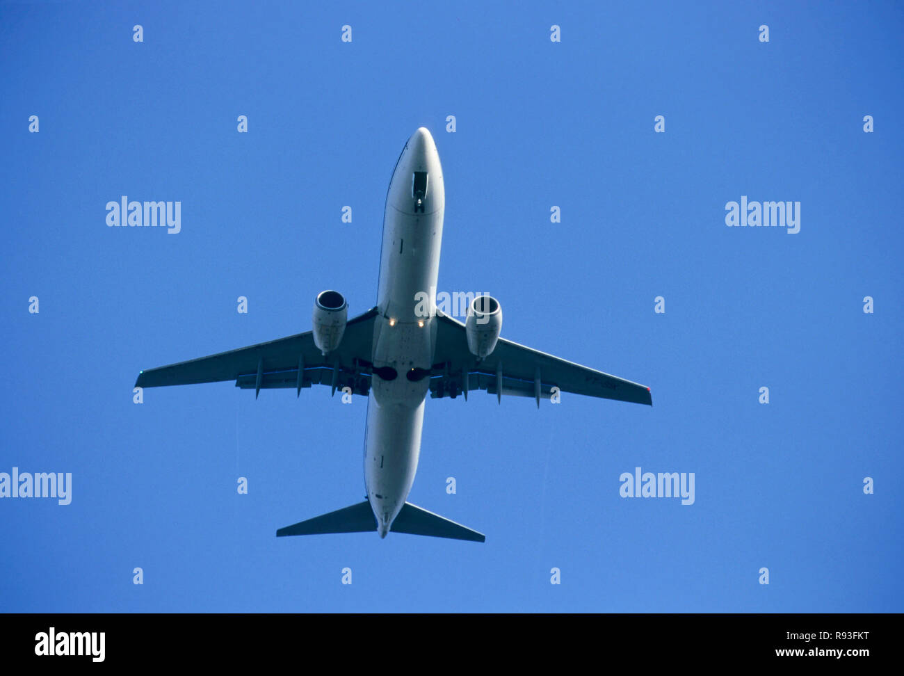 Aeroplane Flying High Resolution Stock Photography and Images - Alamy