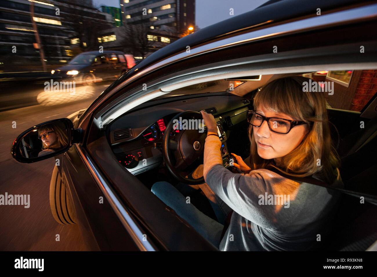 Car city centre hi-res stock photography and images - Alamy