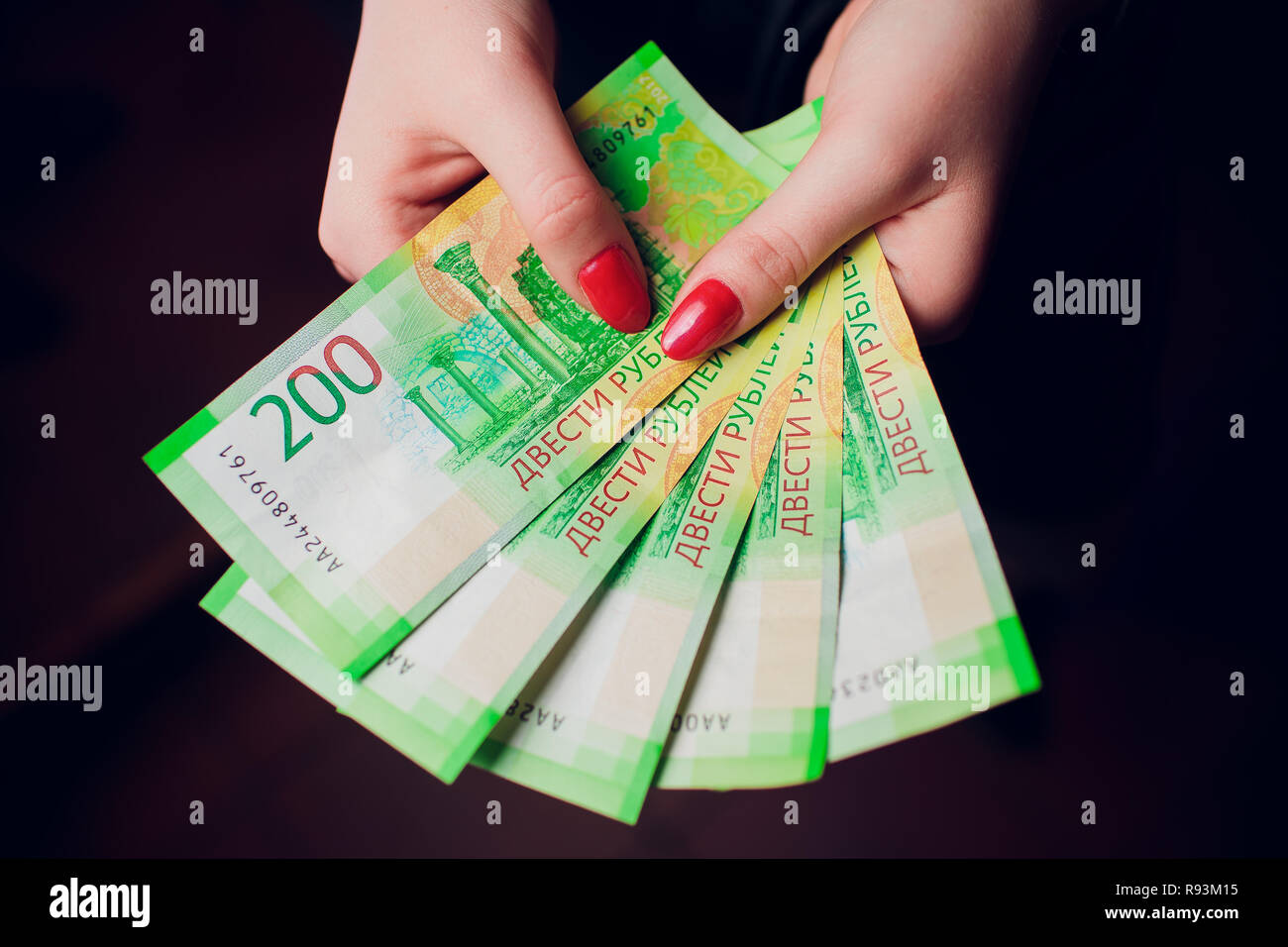 Russian Roubles And Some New 200 And 2000 Roubles Bills Stock Photo Alamy russian-roubles-and-some-new-200-and-2000-roubles-bills-stock-photo-alamy