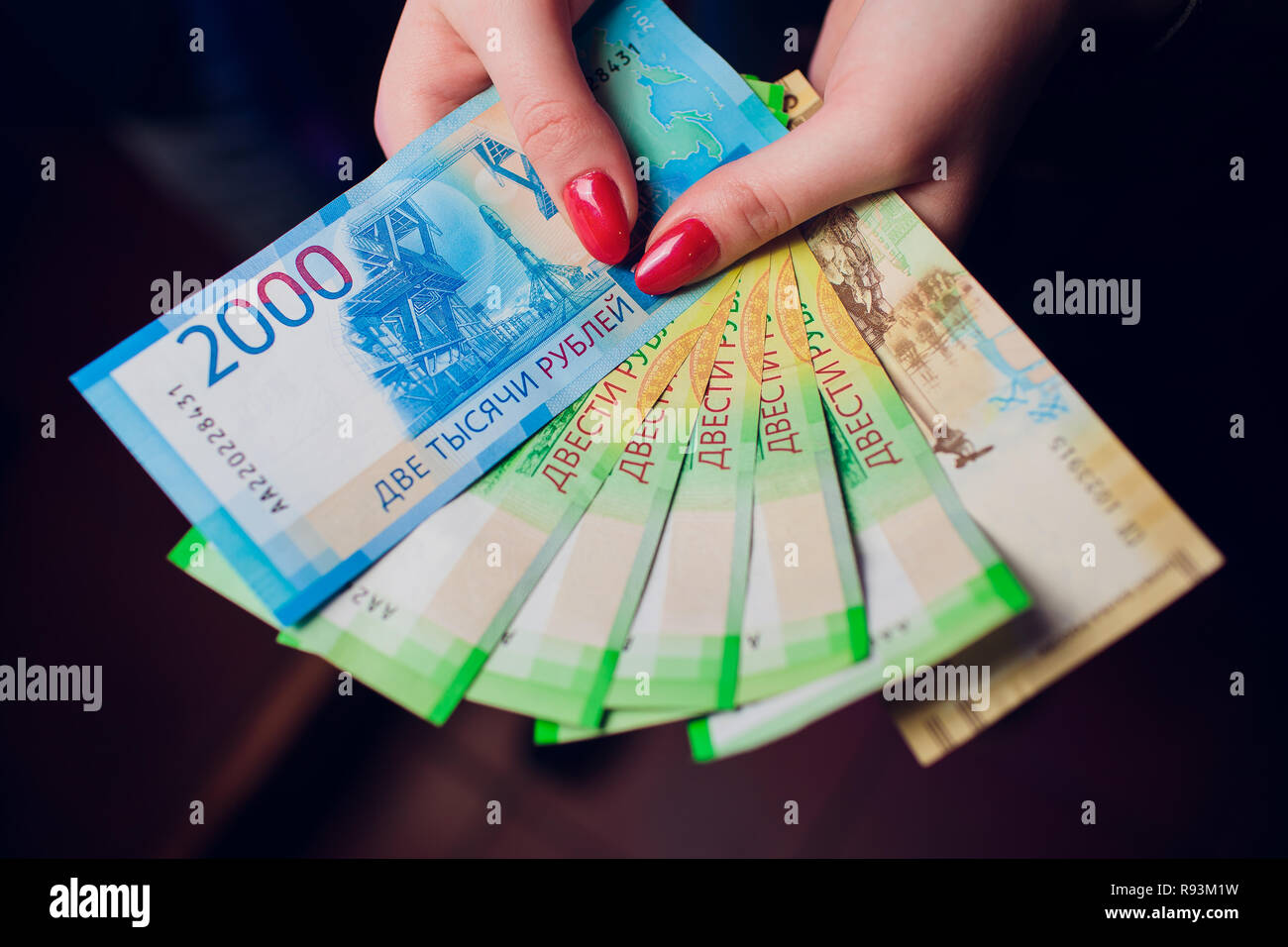 Russian Roubles And Some New 200 And 2000 Roubles Bills Stock Photo Alamy russian-roubles-and-some-new-200-and-2000-roubles-bills-stock-photo-alamy