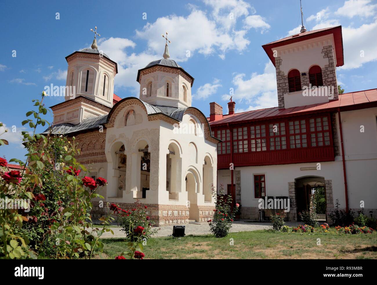 Arnota Monastery, built on the site of a former church by the then ruling Prince Matei Basarab from 1633-1636, Costeşti Stock Photo