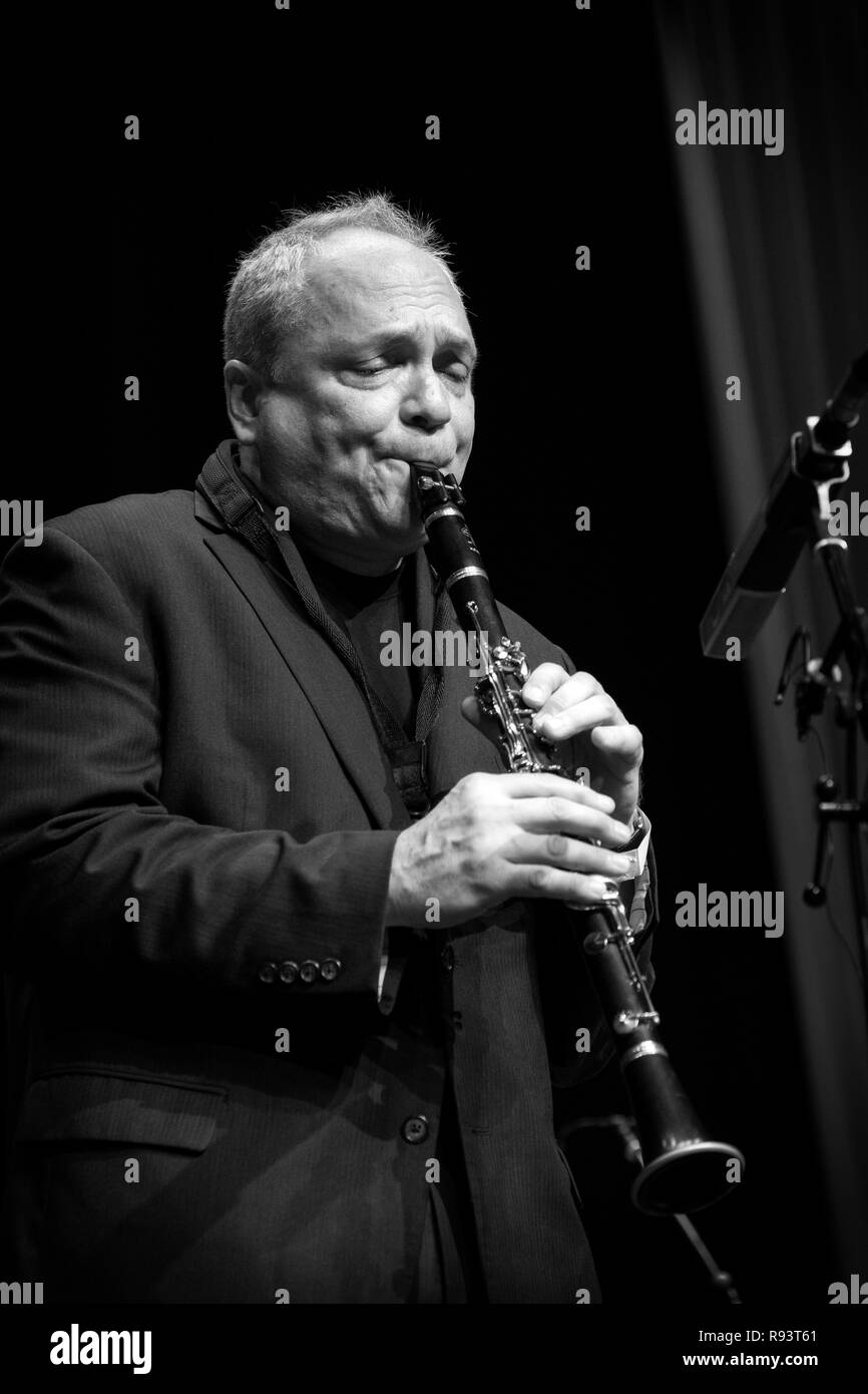 American, Ken Peplowski soloing on clarinet, Scarborough Jazz Festival 2017 Stock Photo