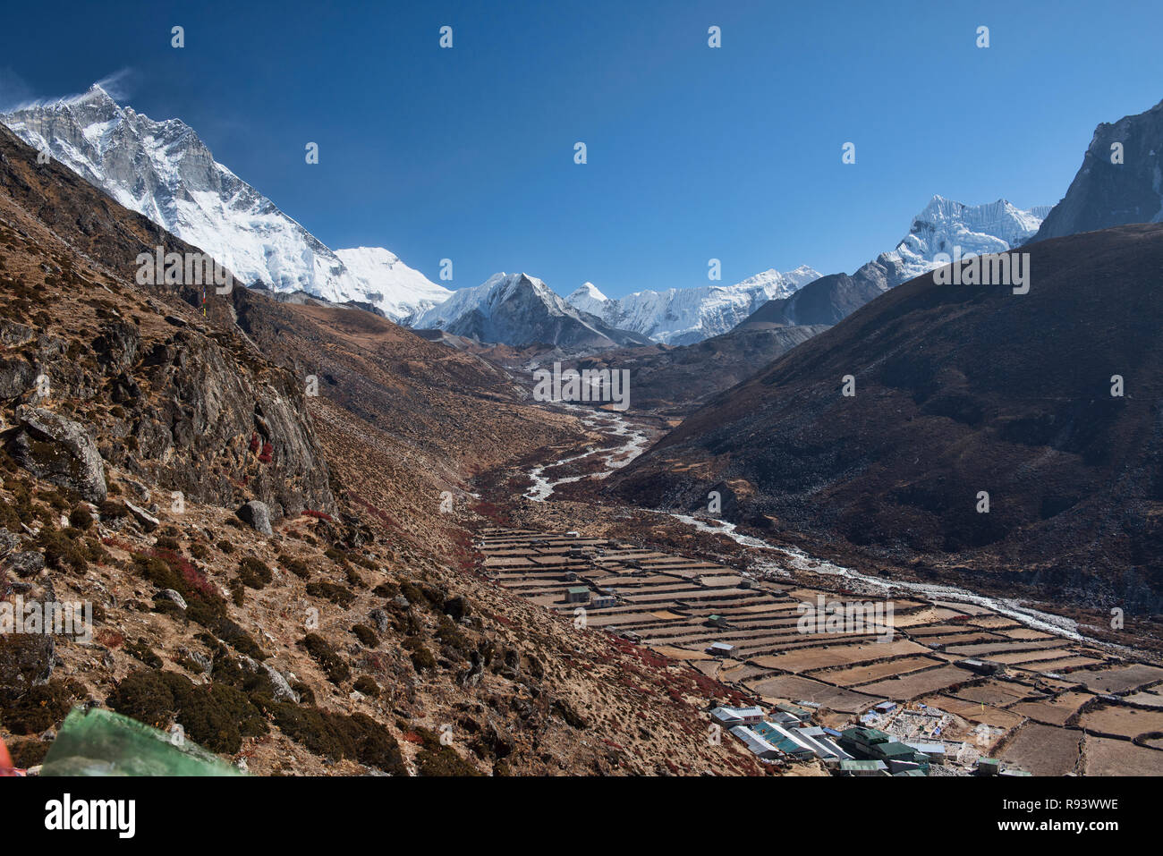 Looking up the Chukhung Valley, Everest region, Nepal Stock Photo