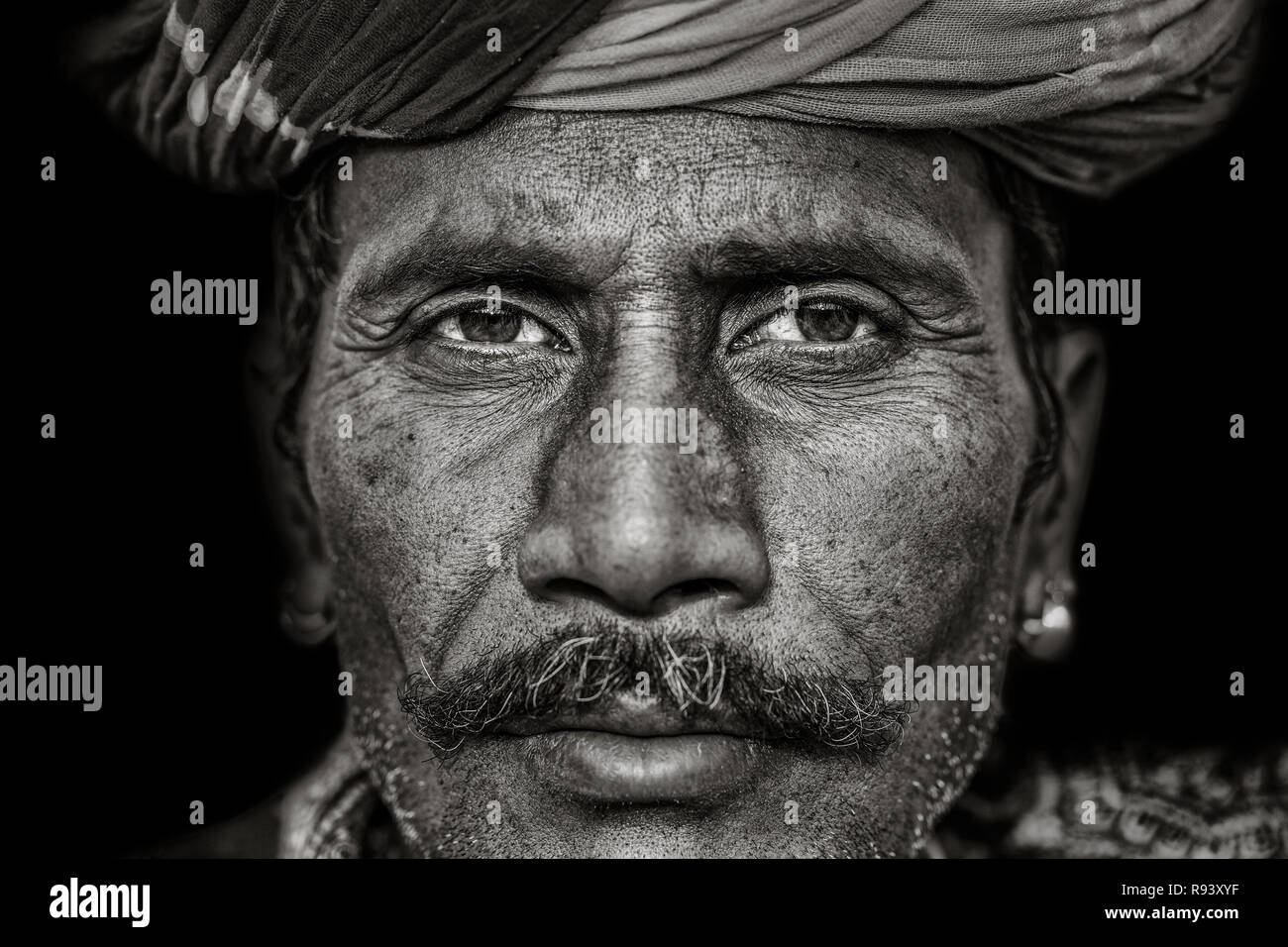Indian man portrait middle aged hi-res stock photography and images - Alamy