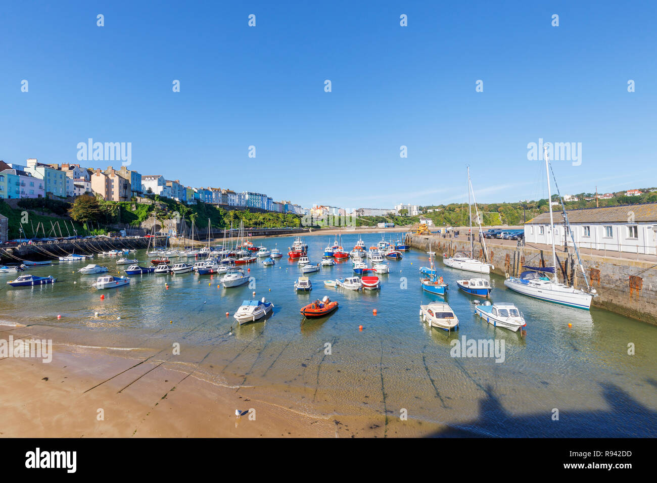Panoramic view of Harbour Beach to North Beach at Tenby, a walled seaside town in Pembrokeshire, south Wales coast, western side of Carmarthen Bay Stock Photo