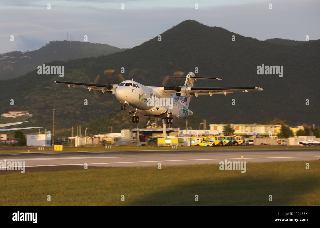 Action At Princess Juliana International Airport Sxm Sint Maarten In