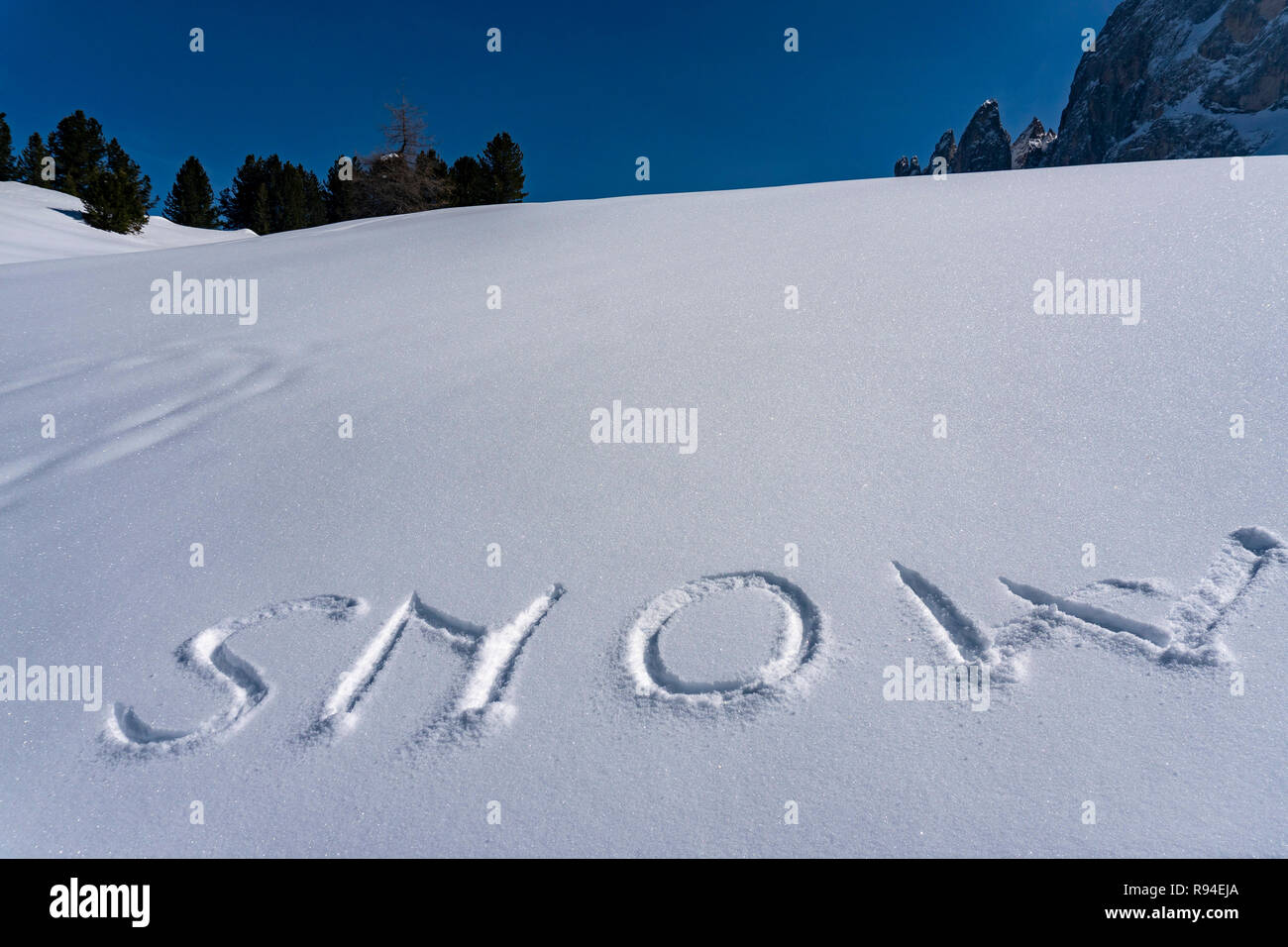 Snow Writing High Resolution Stock Photography And Images Alamy snow-writing-high-resolution-stock-photography-and-images-alamy