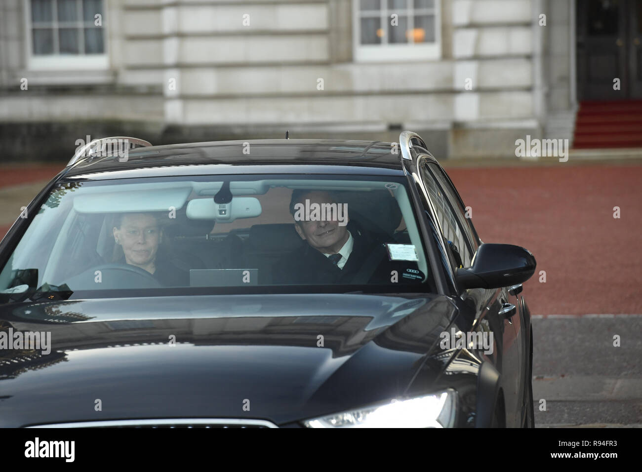 Lady Sarah Chatto and husband Daniel leaving the Queen's Christmas lunch at Buckingham Palace, London. Stock Photo