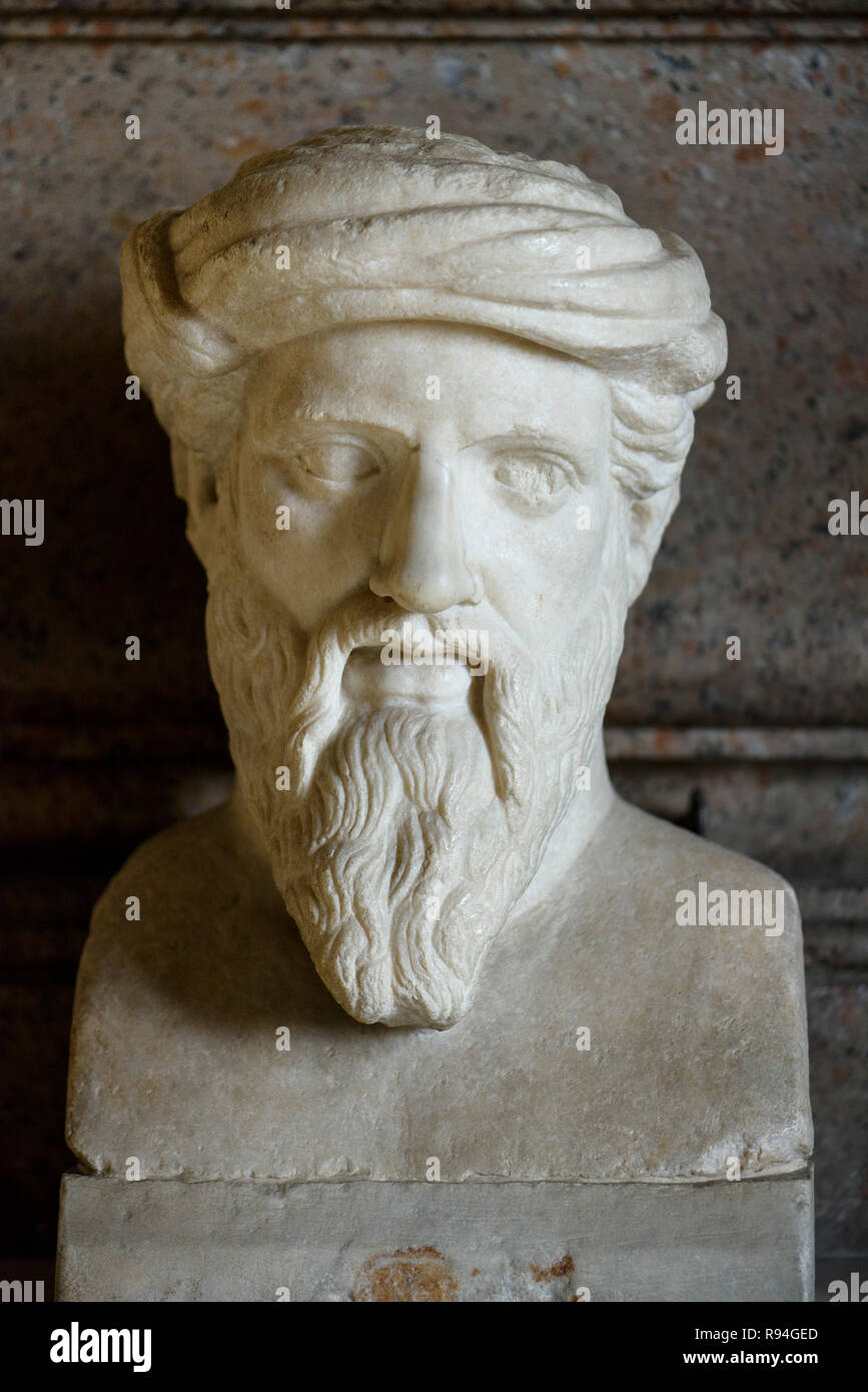 Rome. Italy. Portrait bust of ancient Greek philosopher and mathematician Pythagoras of Samos (ca. 570-ca. 495 BC) in the Hall of the Philosophers, Ca Stock Photo